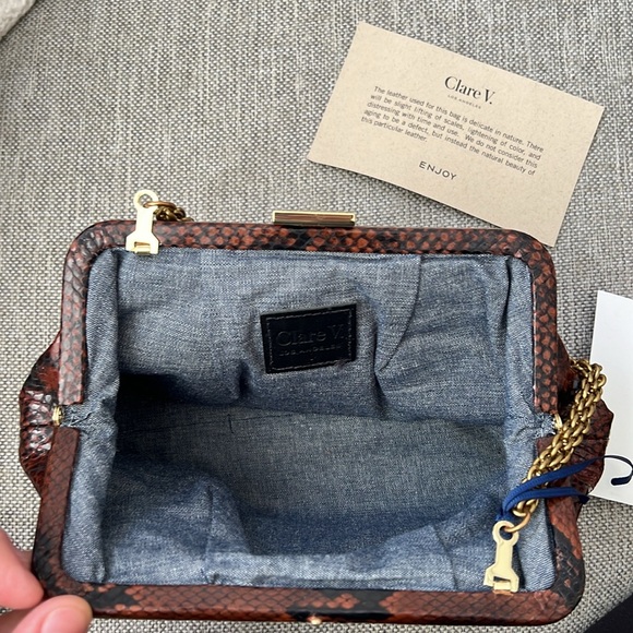 Claire V. NWT Sissy Python Bag - Picture 5 of 6